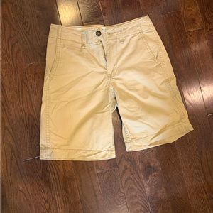 American eagle khaki shorts